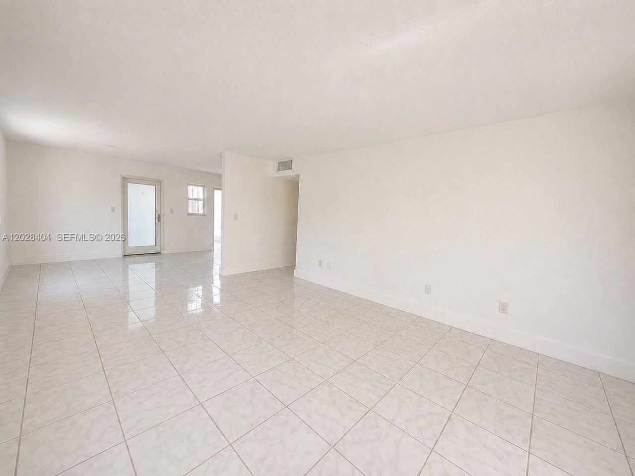 1400 Lincoln Rd, Unit 301, Miami Beach, FL 33139 Photo