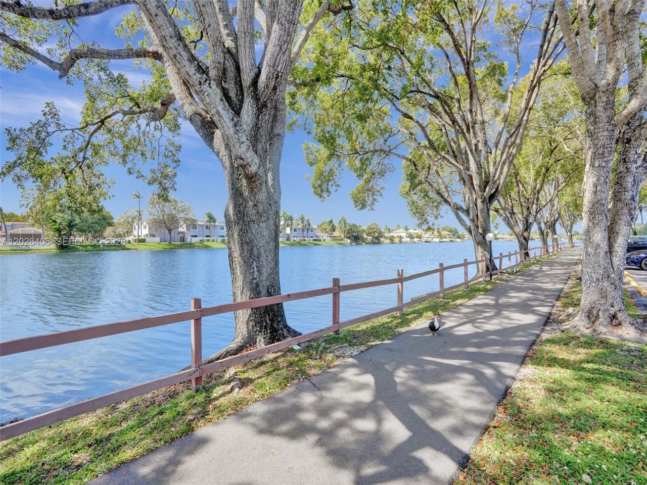 901 Colony Point Cir, Unit 501, Pembroke Pines, FL 33026 Photo