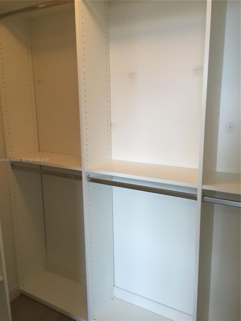 999 SW 1 Ave , Unit 1907, Miami, FL 33130 Photo