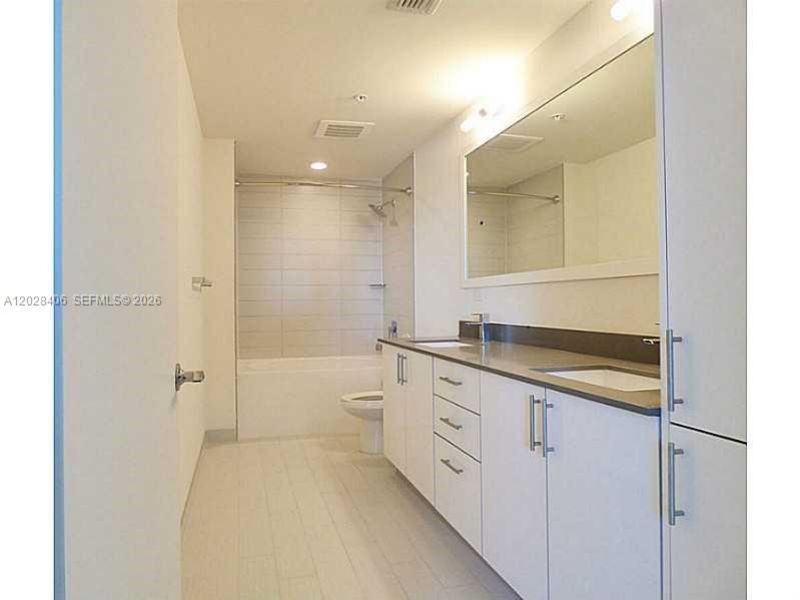 999 SW 1 Ave , Unit 1907, Miami, FL 33130 Photo