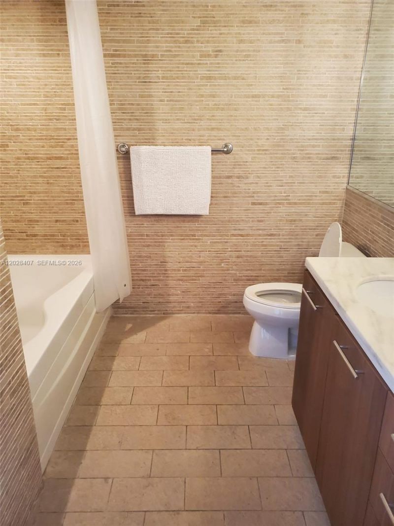 50 Biscayne Blvd , Unit 703, Miami, FL 33132 Photo