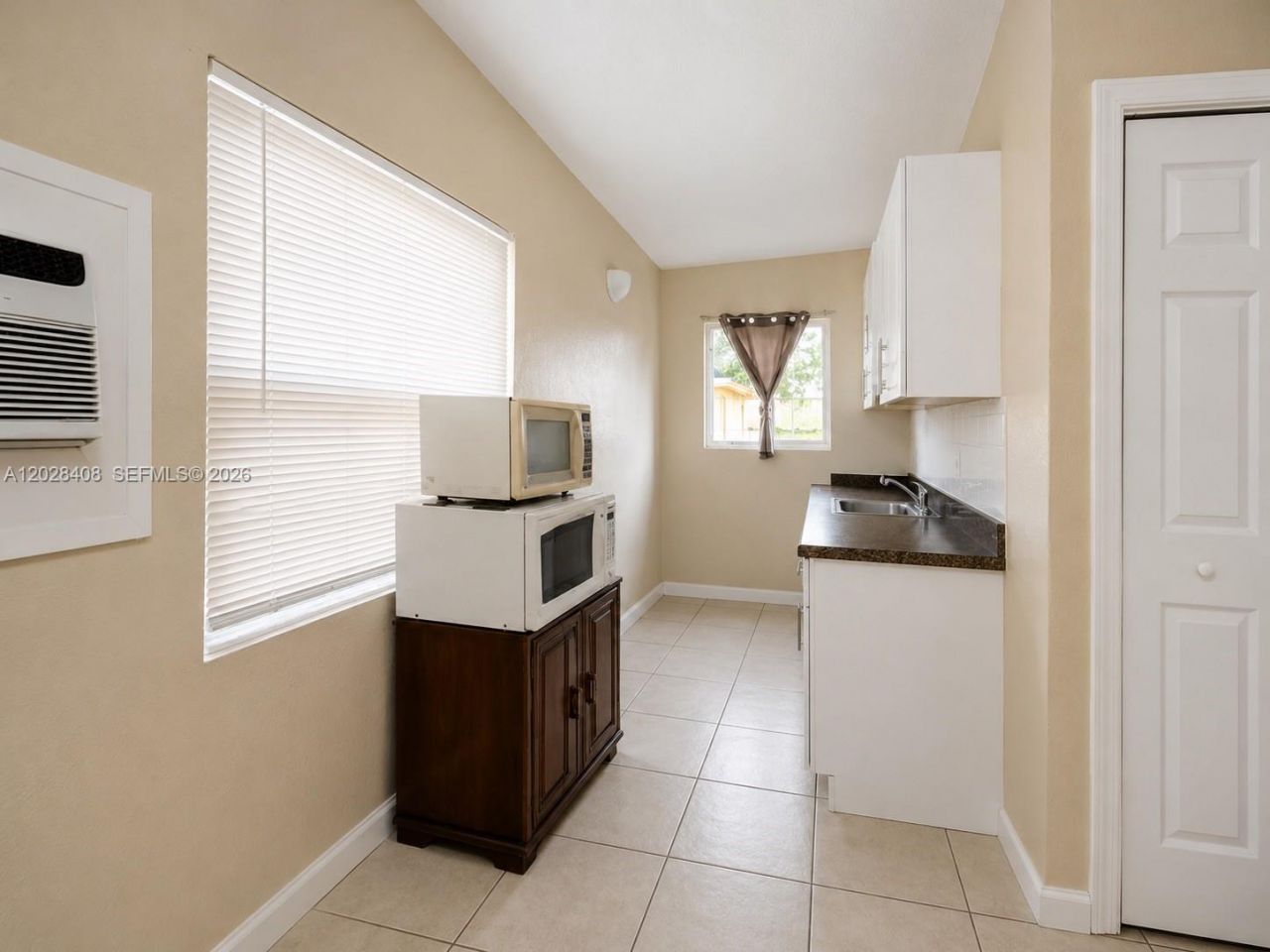 520 SW 6th Ave , Unit 2, Homestead, FL 33030 Photo