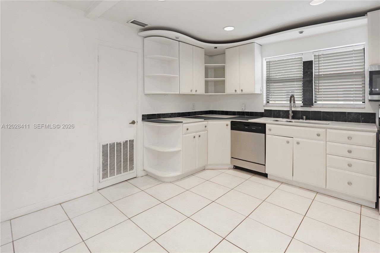 706 S 19th Ave , Hollywood, FL 33020 Photo