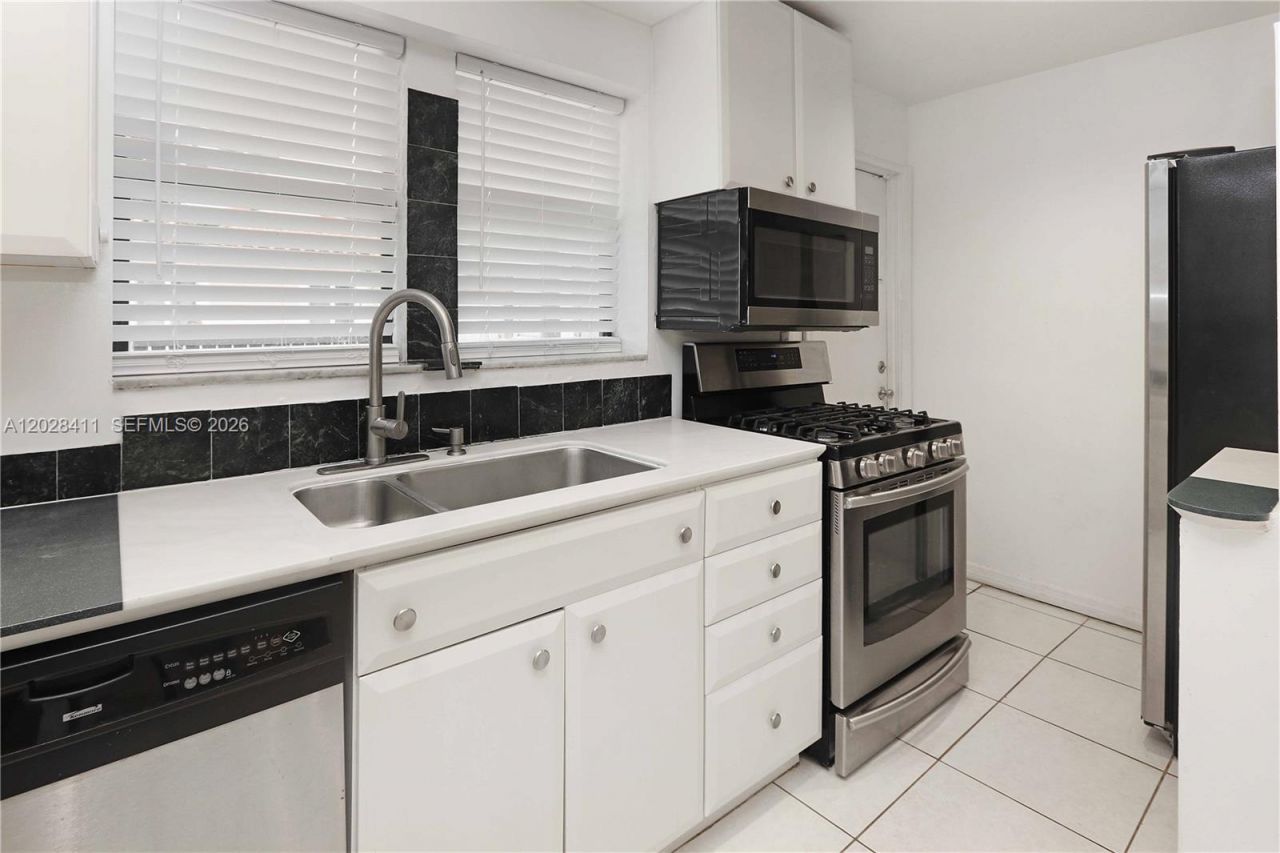 706 S 19th Ave , Hollywood, FL 33020 Photo