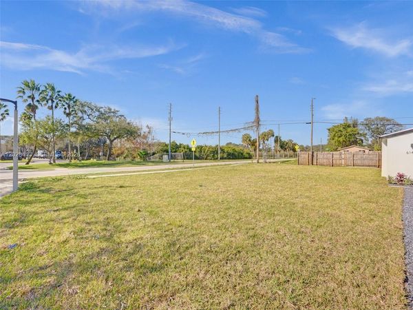 6147 SW 40th St , Miramar, FL 33023