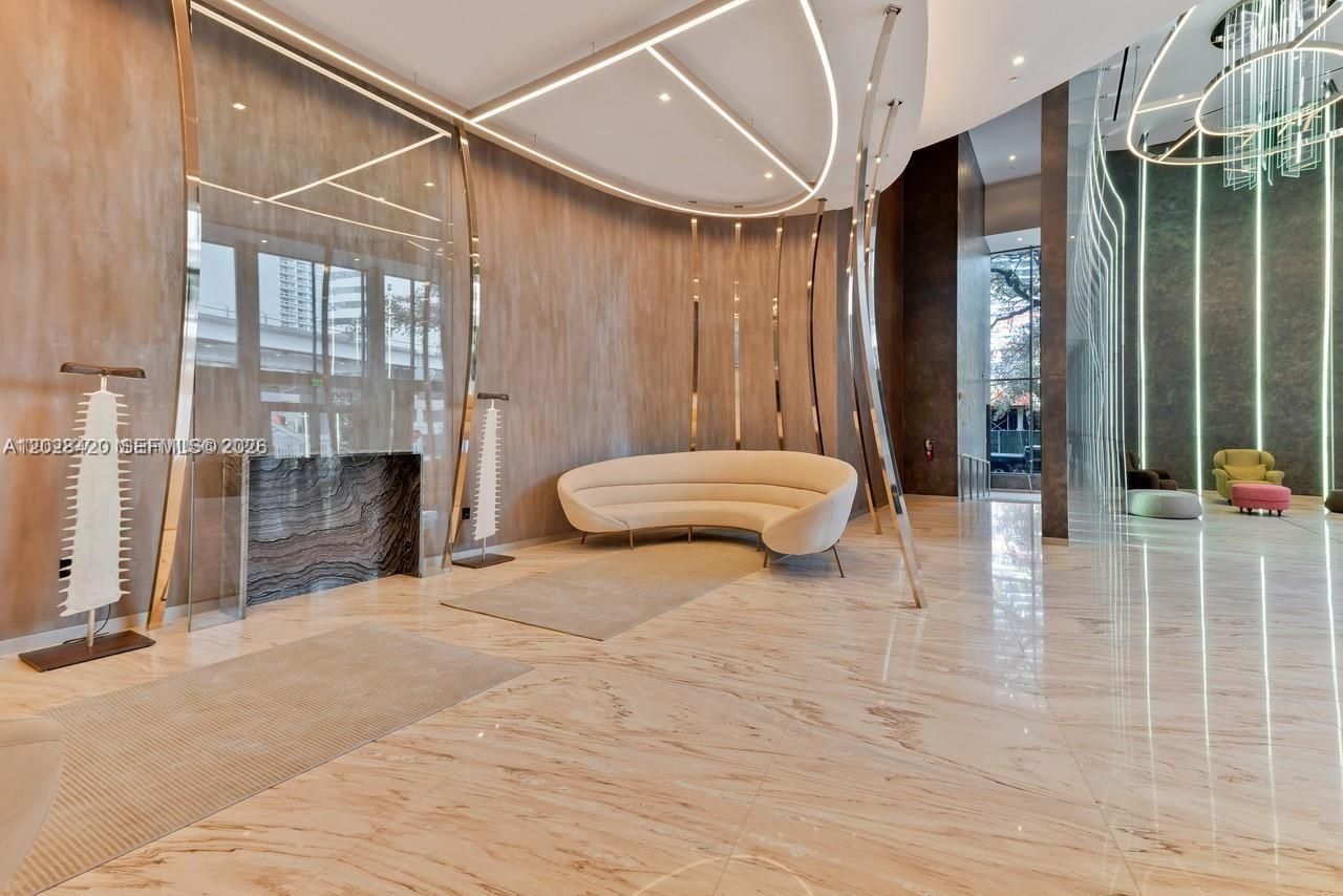 1000 Brickell Plz, Unit PH6006, Miami, FL 33131 Photo