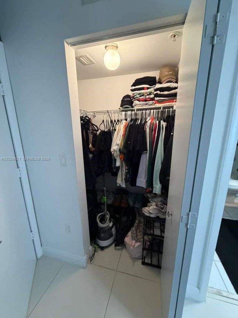 1861 NW S River Dr , Unit 906, Miami, FL 33125 Photo