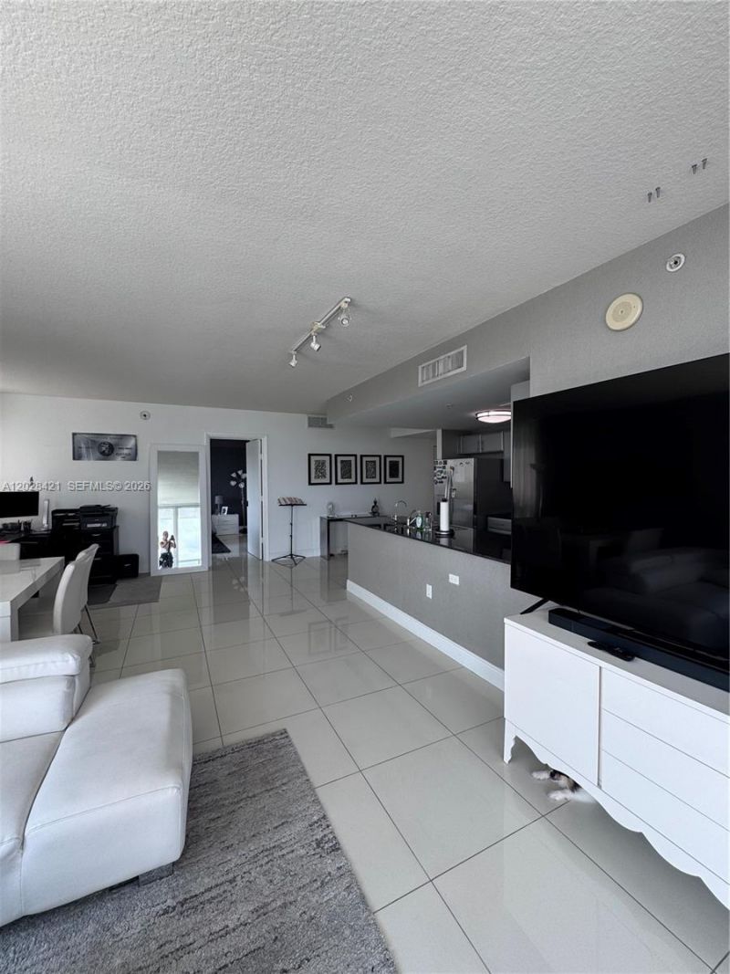 1861 NW S River Dr , Unit 906, Miami, FL 33125 Photo