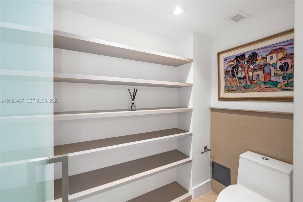 2301 Collins Ave , Unit 1432, Miami Beach, FL 33139 Photo