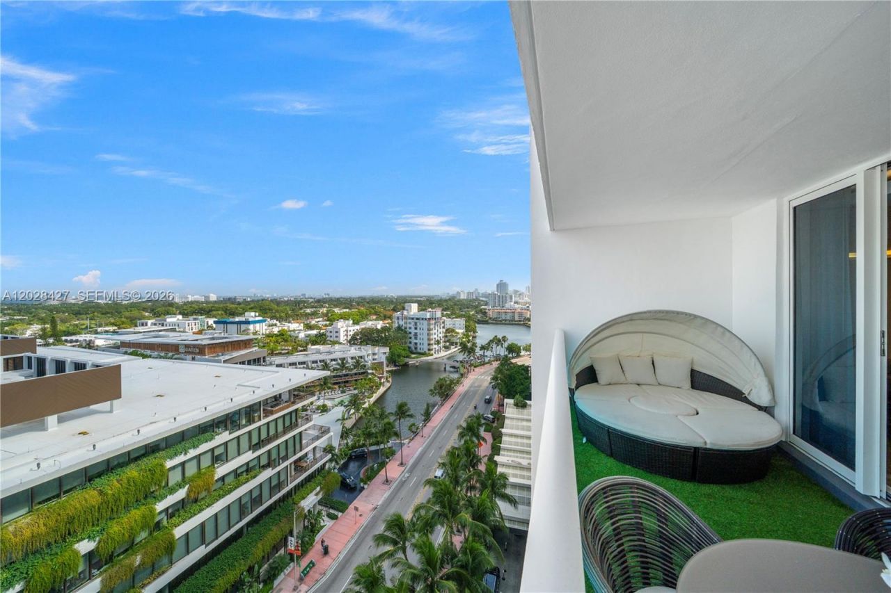 2301 Collins Ave , Unit 1432, Miami Beach, FL 33139 Photo