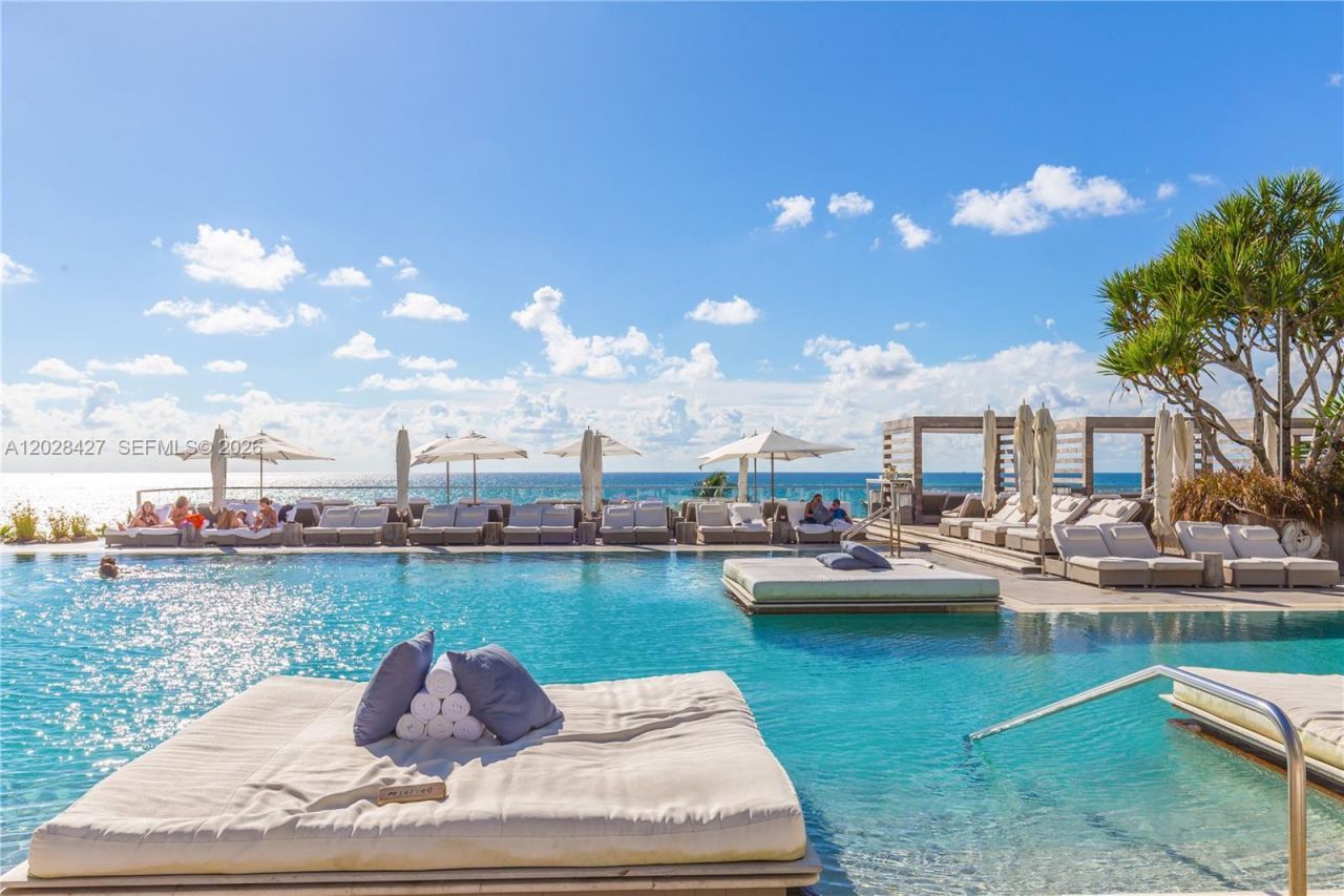2301 Collins Ave , Unit 1432, Miami Beach, FL 33139 Photo