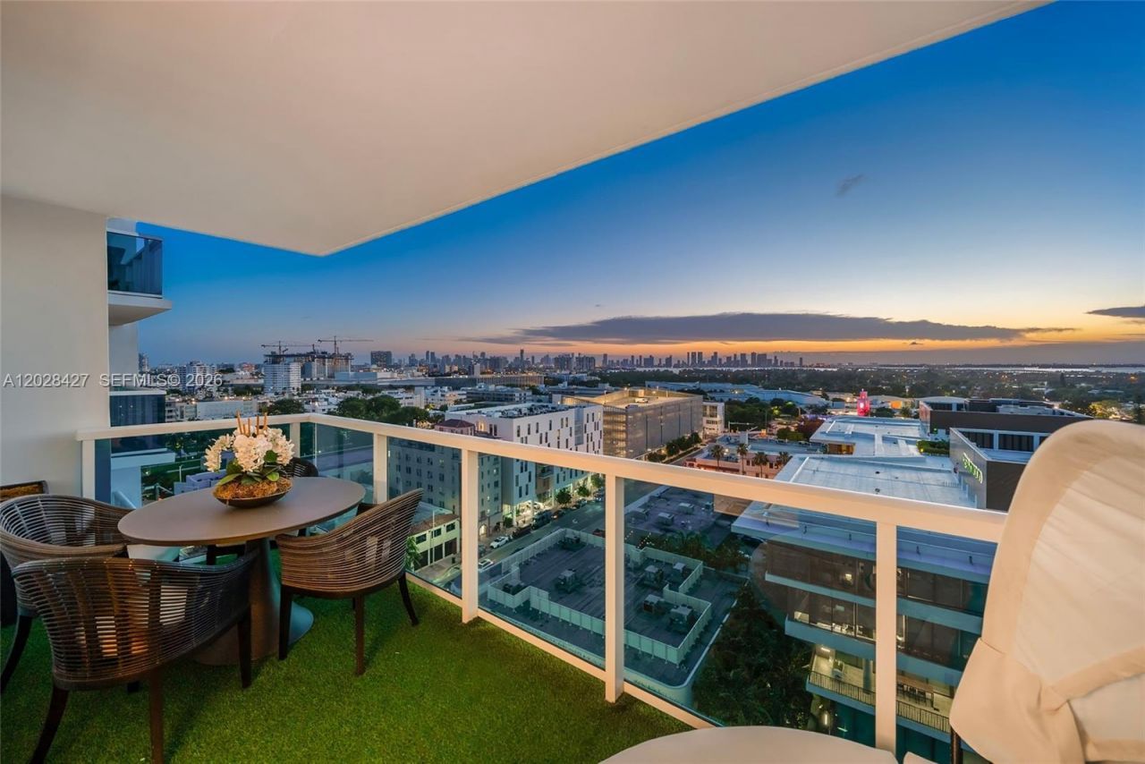 2301 Collins Ave , Unit 1432, Miami Beach, FL 33139 Photo