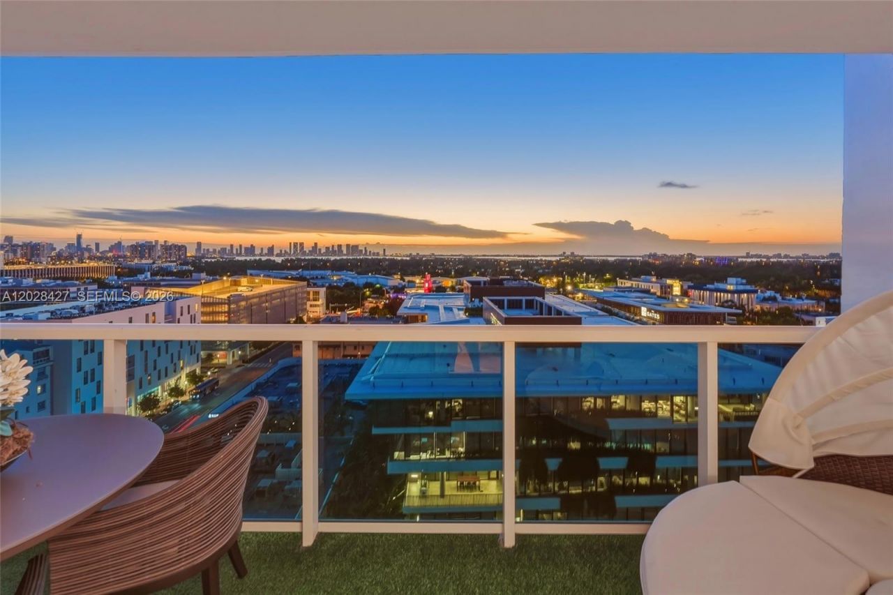 2301 Collins Ave , Unit 1432, Miami Beach, FL 33139 Photo