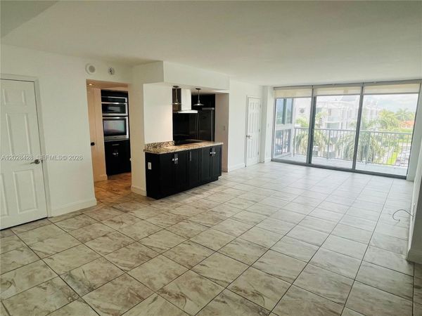 2655 Collins Ave , Unit 602, Miami Beach, FL 33140
