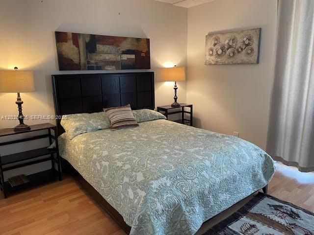 19707 Turnberry Way , Unit 18L, Aventura, FL 33180 Photo