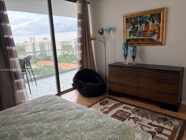 19707 Turnberry Way , Unit 18L, Aventura, FL 33180 Photo