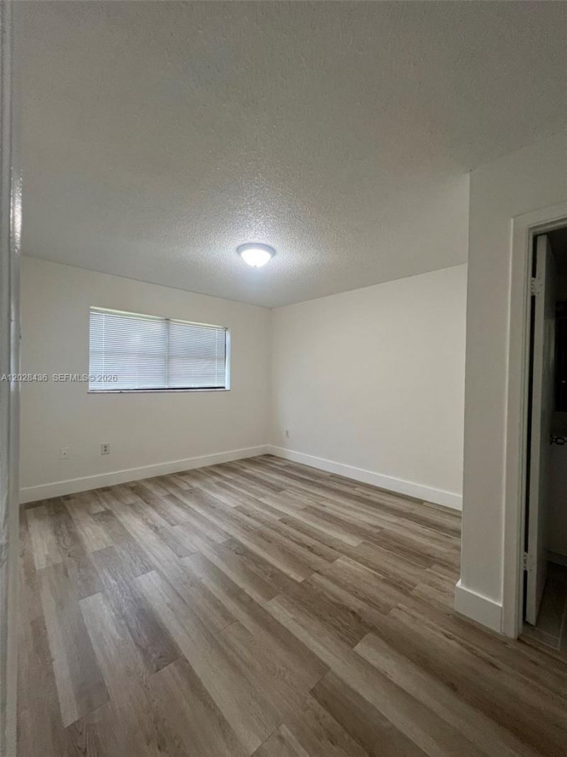5644 W 25th Ct , Unit 5644, Hialeah, FL 33016 Photo