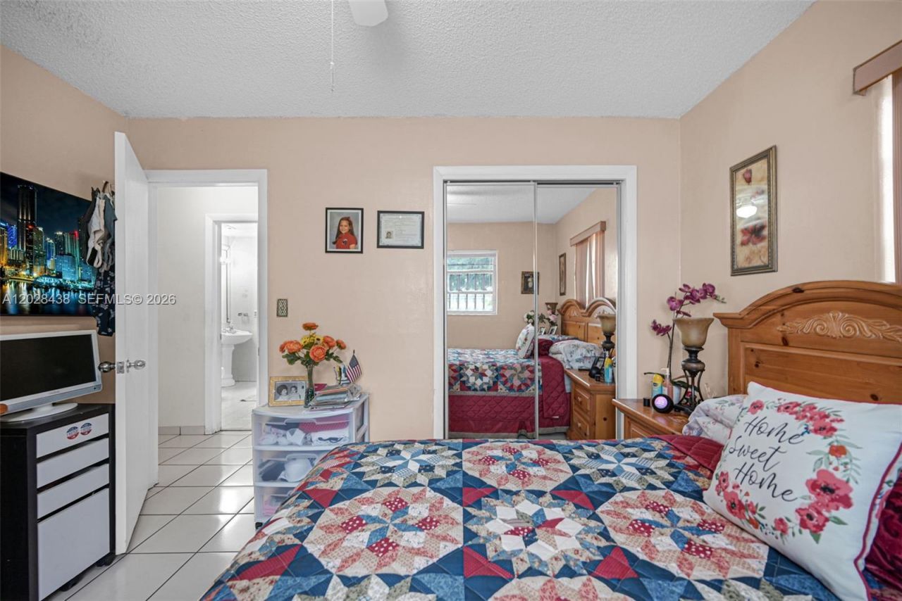 1421 SW 92nd Ave, Miami, FL 33174 Photo