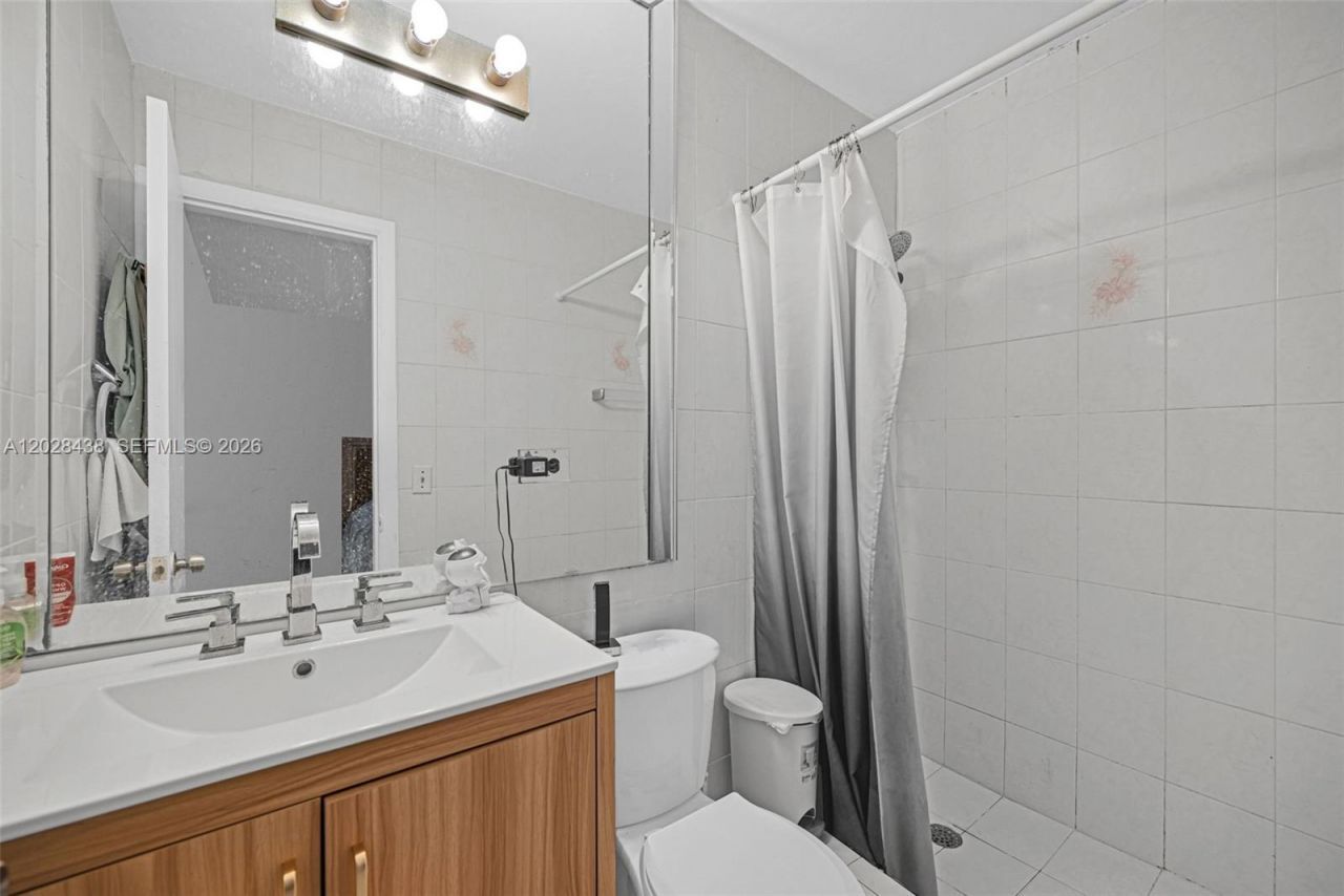 1421 SW 92nd Ave, Miami, FL 33174 Photo
