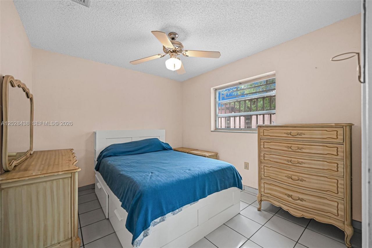 1421 SW 92nd Ave, Miami, FL 33174 Photo