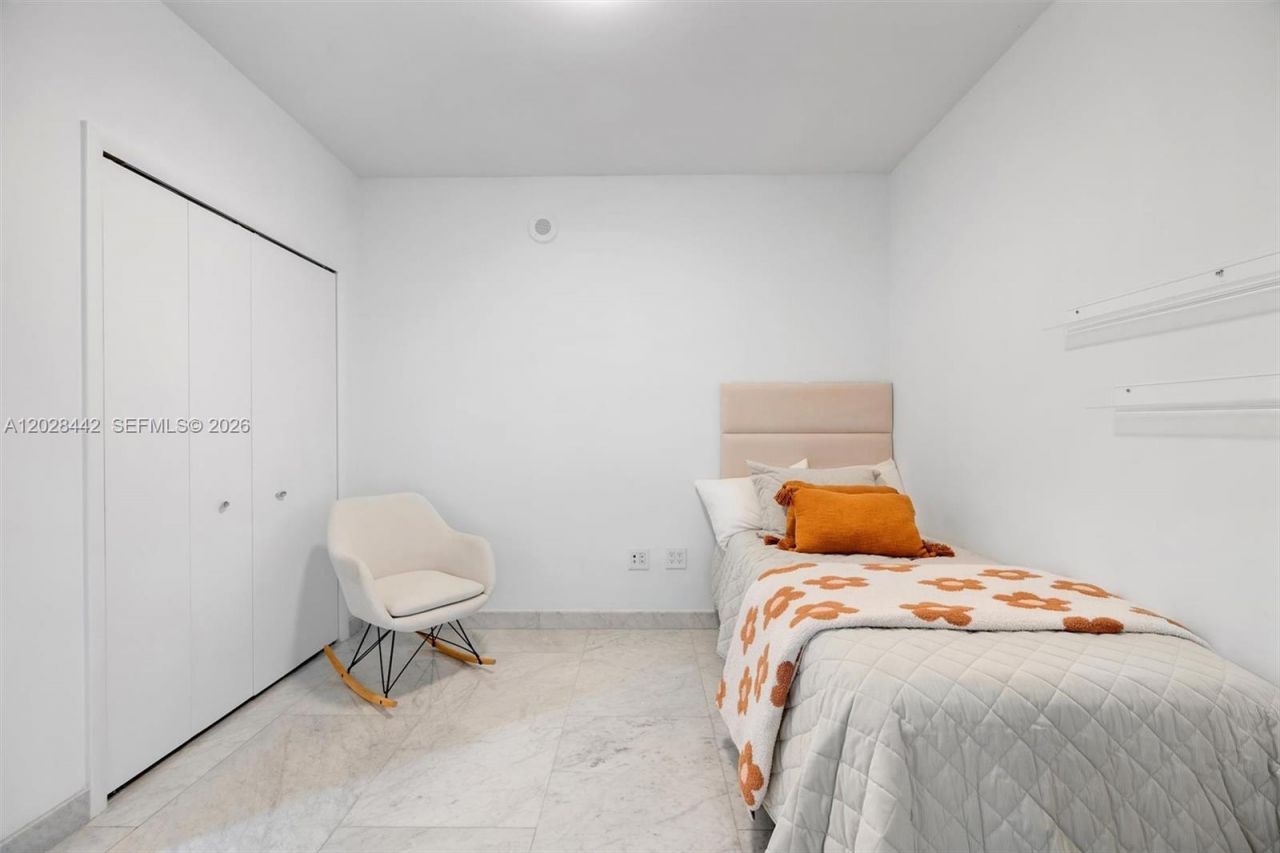 17001 Collins Ave , Unit 2307, Sunny Isles Beach, FL 33160 Photo