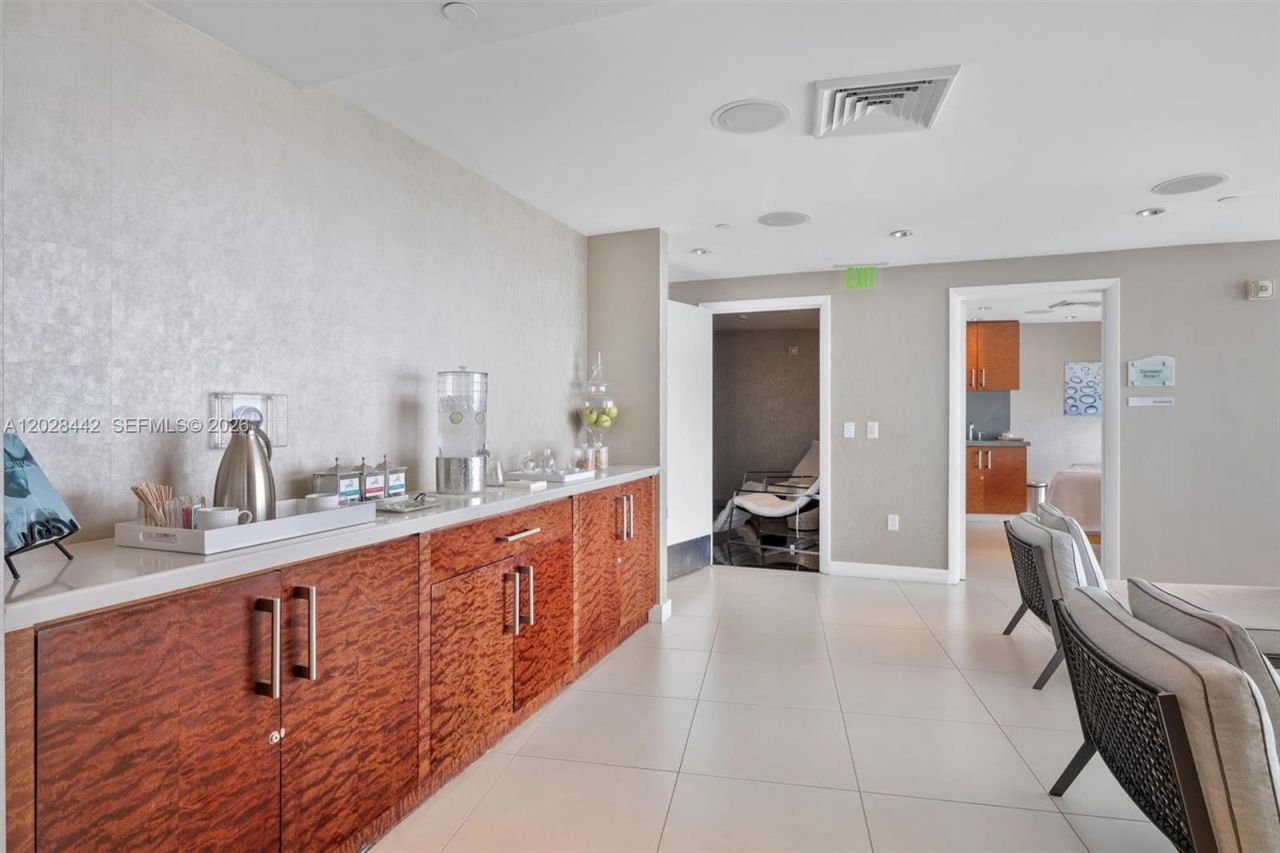 17001 Collins Ave , Unit 2307, Sunny Isles Beach, FL 33160 Photo