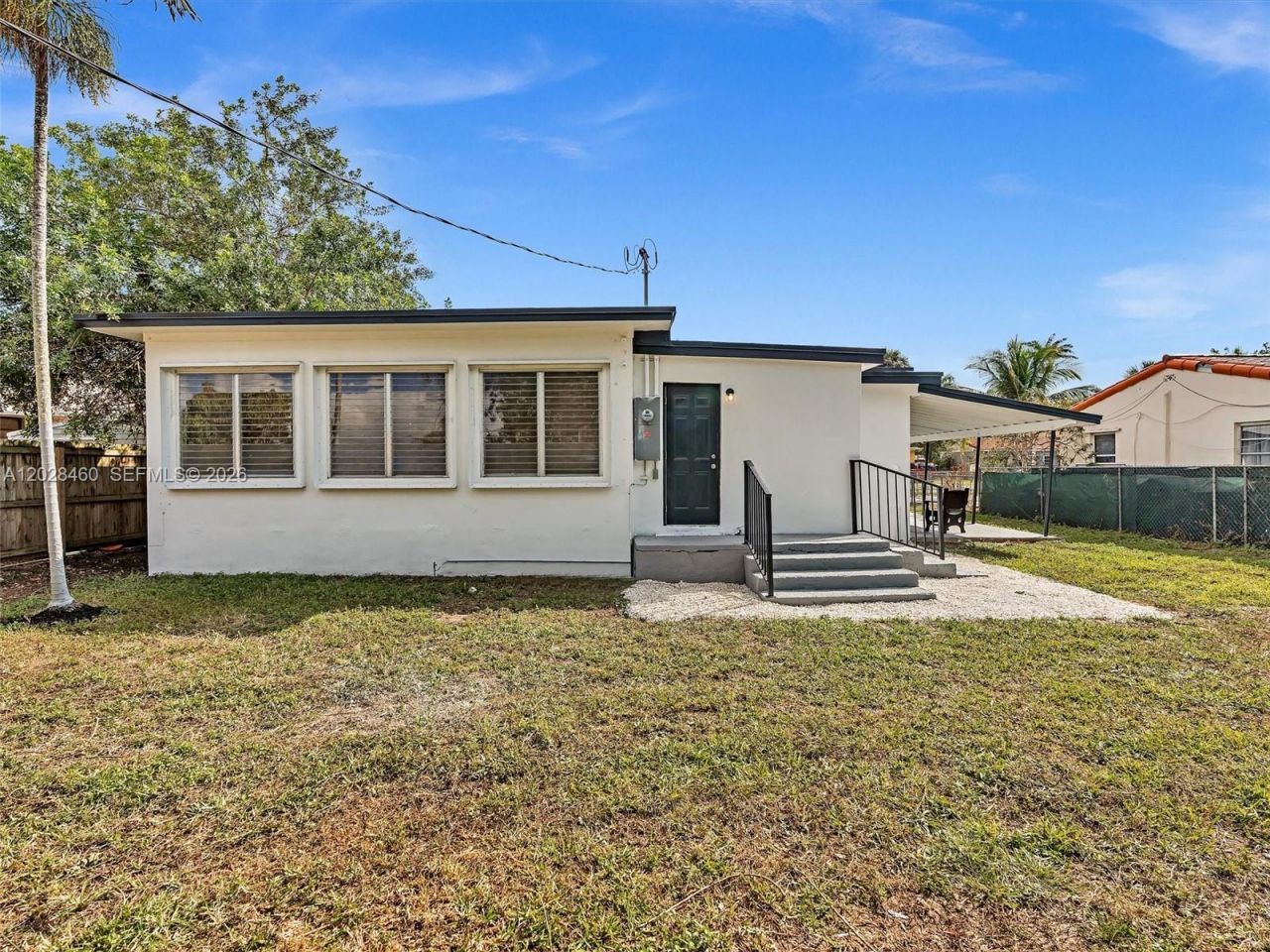 1365 NE 130th St, North Miami, FL 33161 Photo