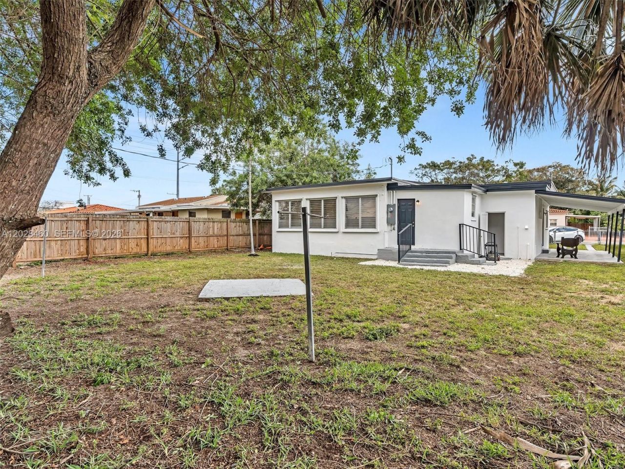1365 NE 130th St, North Miami, FL 33161 Photo