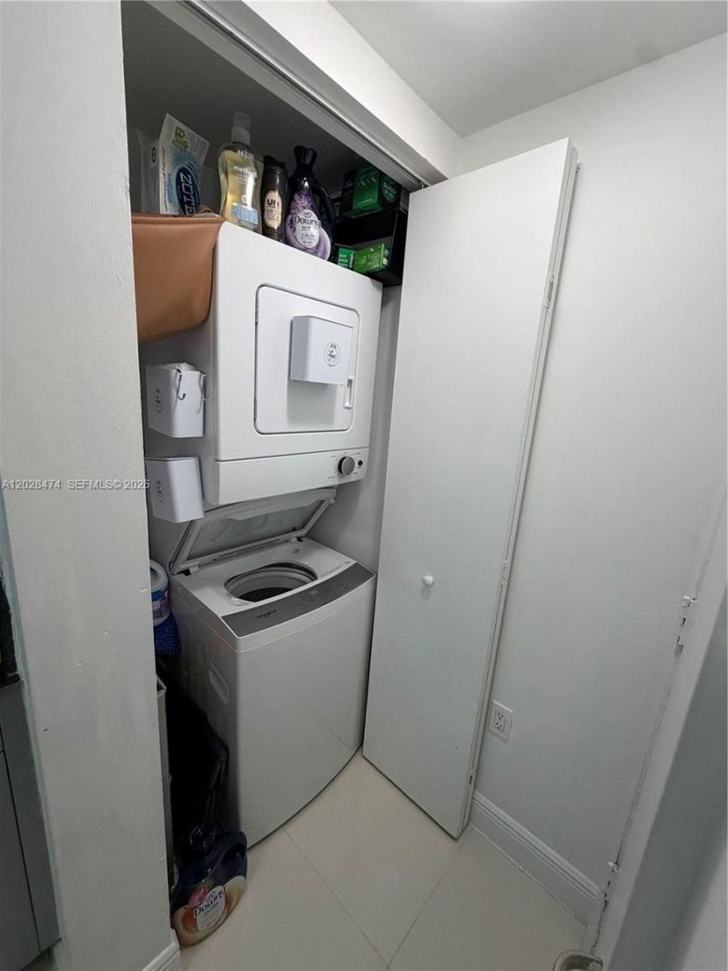 1871 NW S River Dr , Unit 1502, Miami, FL 33125 Photo
