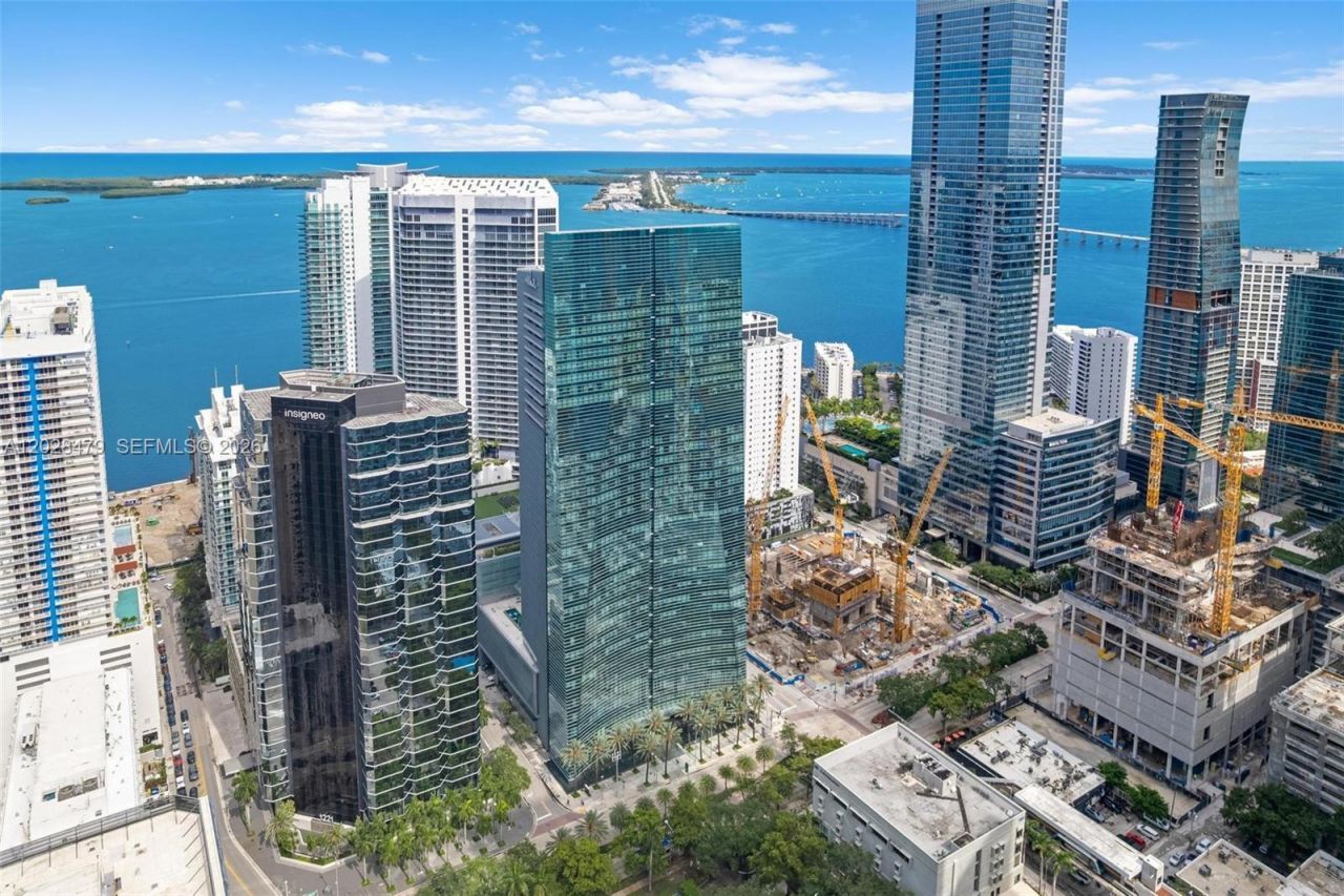 1395 Brickell Ave , Unit 3410, Miami, FL 33131 Photo