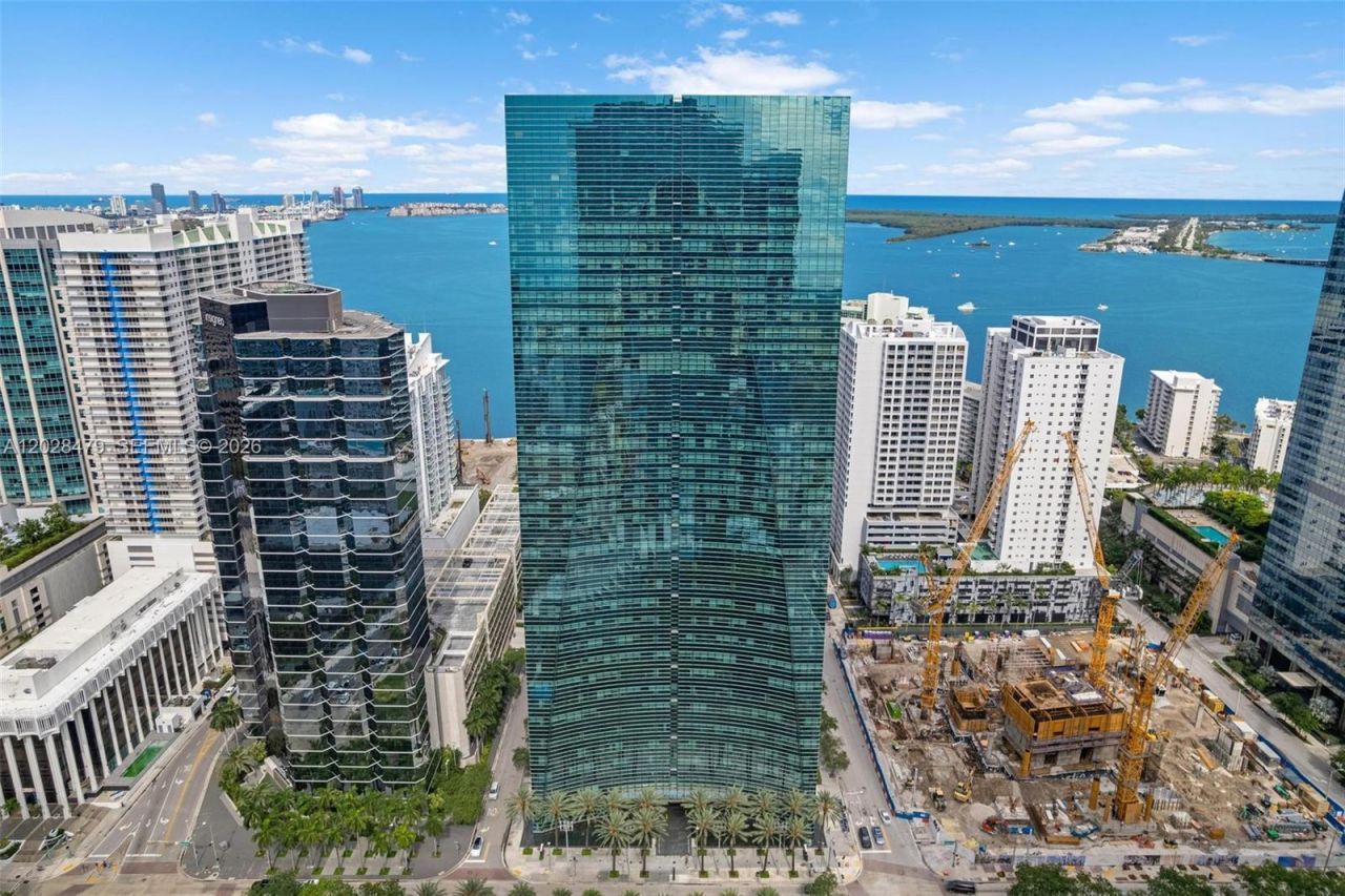 1395 Brickell Ave , Unit 3410, Miami, FL 33131 Photo
