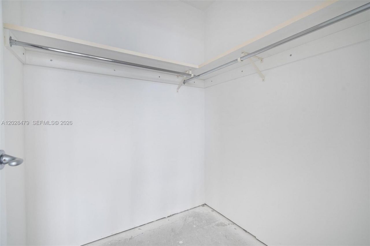 1395 Brickell Ave , Unit 3410, Miami, FL 33131 Photo