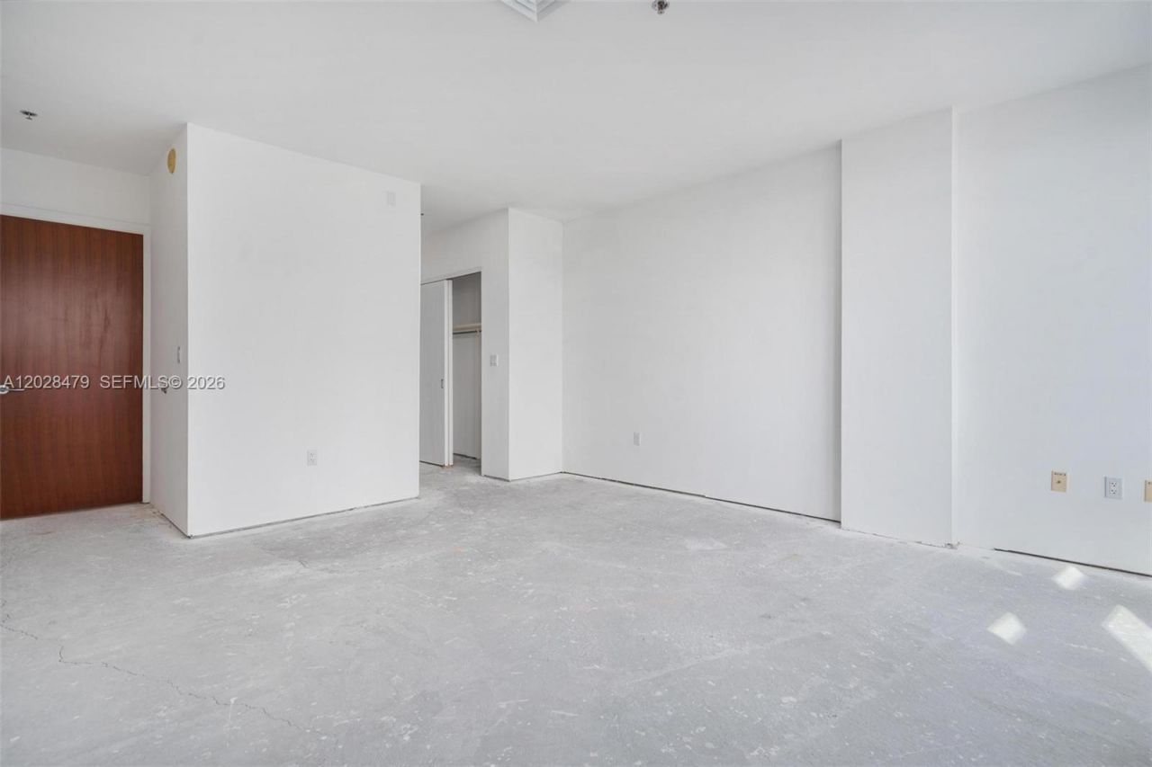 1395 Brickell Ave , Unit 3410, Miami, FL 33131 Photo