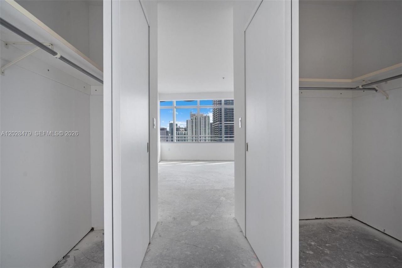 1395 Brickell Ave , Unit 3410, Miami, FL 33131 Photo