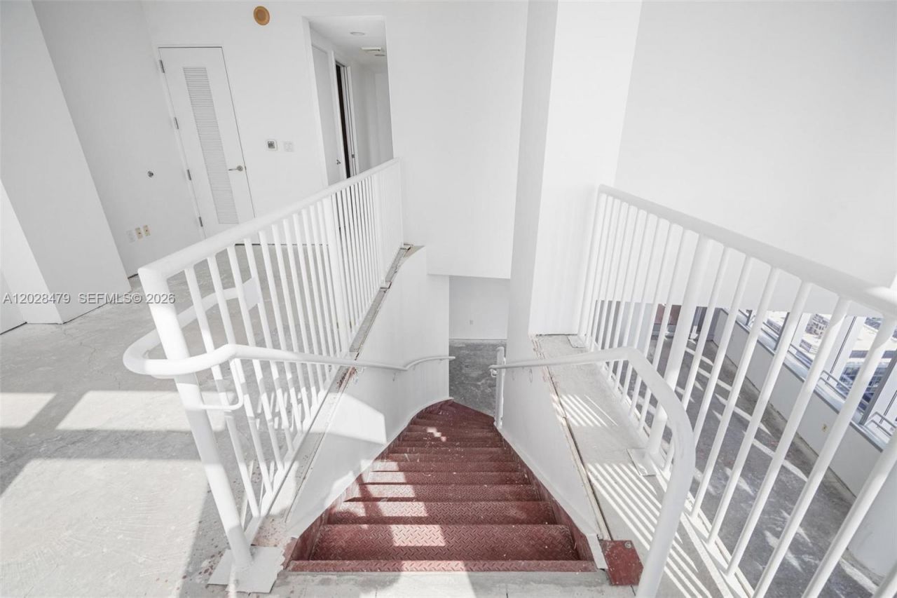 1395 Brickell Ave , Unit 3410, Miami, FL 33131 Photo