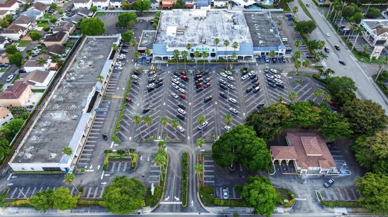 Turnkey Beauty Salon For Sale In Heart Of Kendall , Kendall, FL 33193 Photo