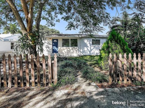 5631 Polk St, Hollywood, FL 33021