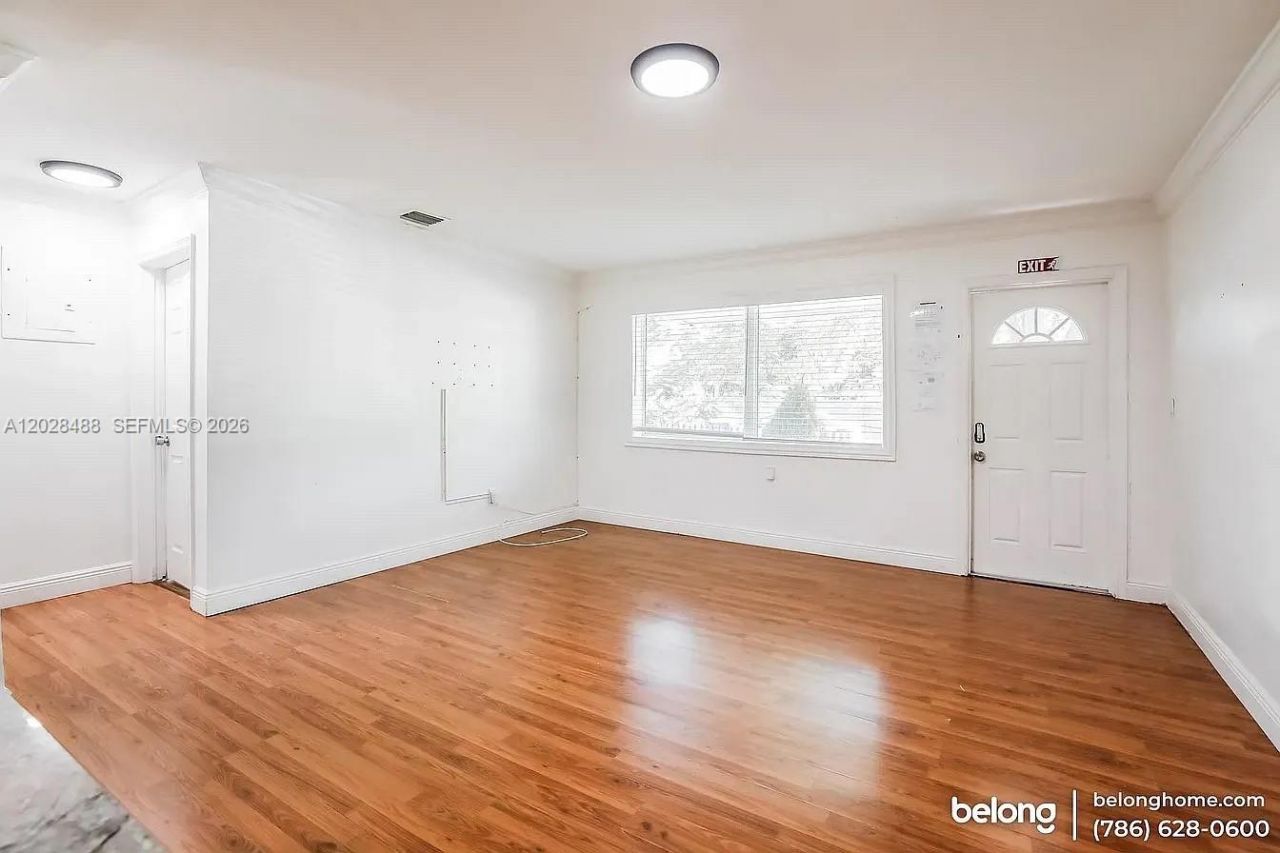 5631 Polk St, Hollywood, FL 33021 Photo