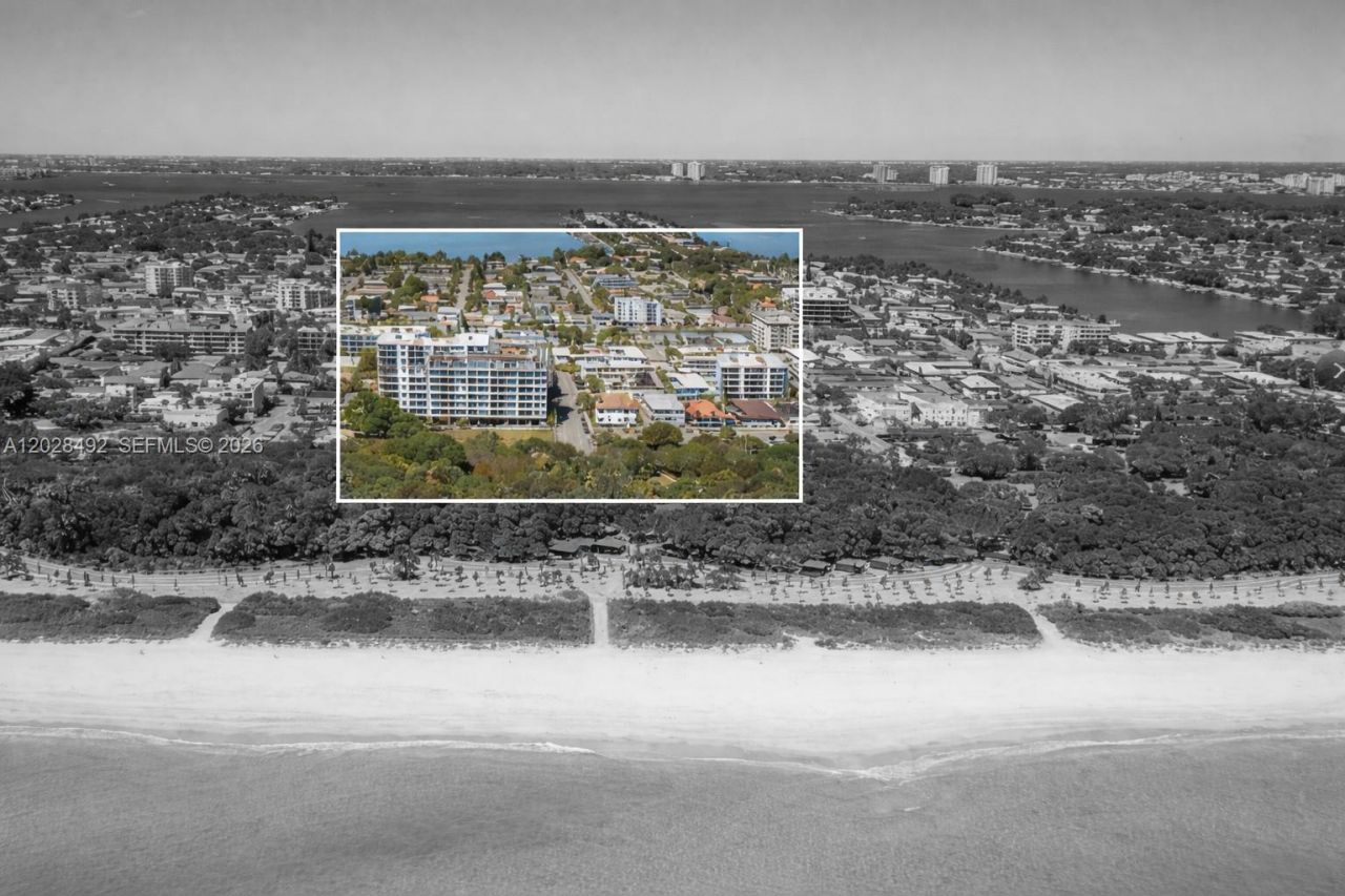 8233 Harding Ave , Unit 504, Miami Beach, FL 33141 Photo