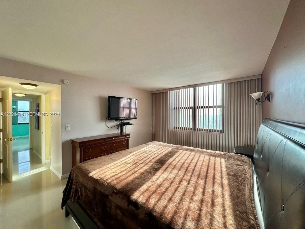 2401 S Ocean Dr , Unit 707, Hollywood, FL 33019 Photo