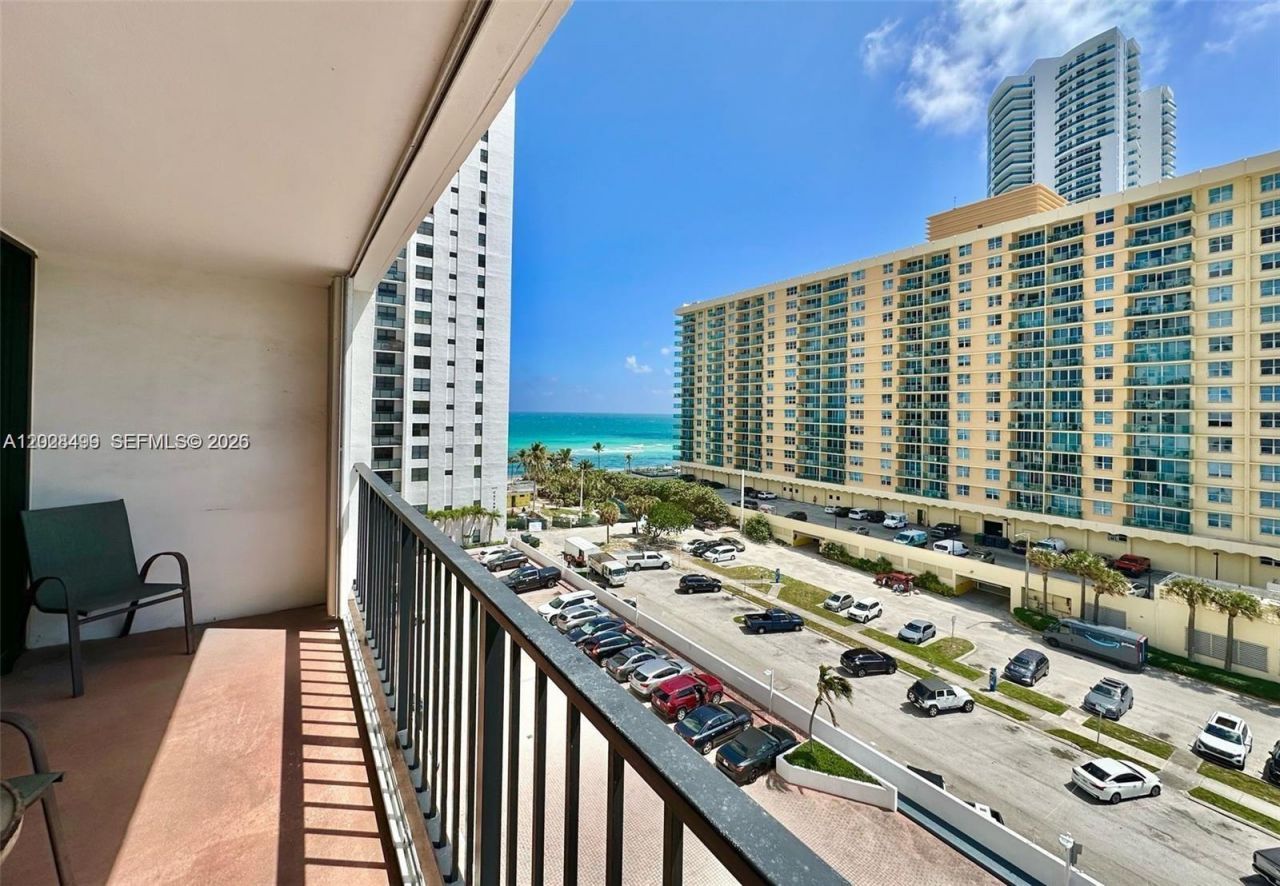 2401 S Ocean Dr , Unit 707, Hollywood, FL 33019 Photo