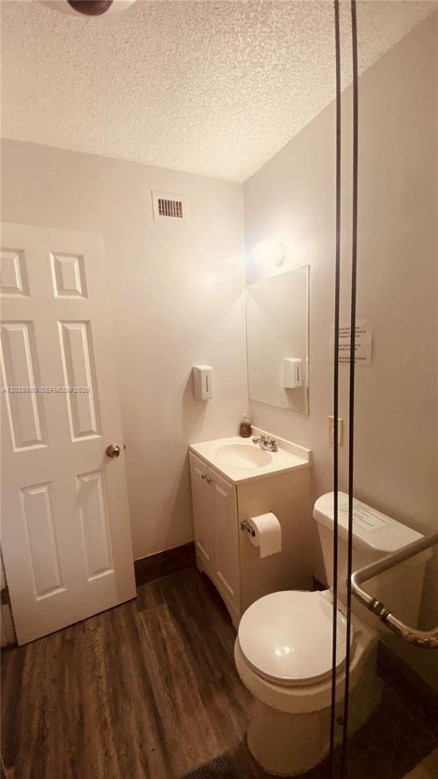 141 Mcarthur Pkwy, Unit A, Pembroke Pines, FL 33024 Photo