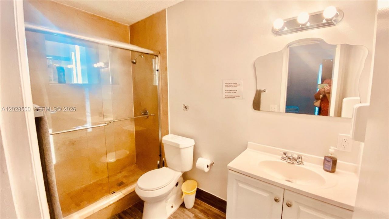 141 Mcarthur Pkwy, Unit A, Pembroke Pines, FL 33024 Photo