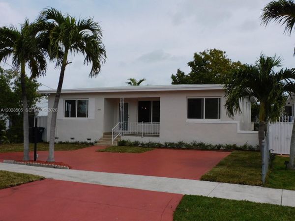 3333 SW 89th Ave , Miami, FL 33165