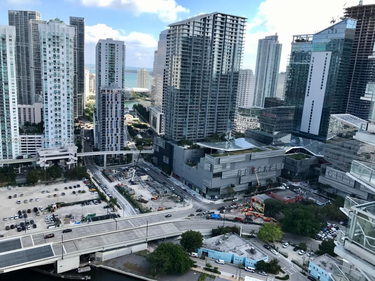 92 SW 3rd St, Unit 3712, Miami, FL 33130 Photo