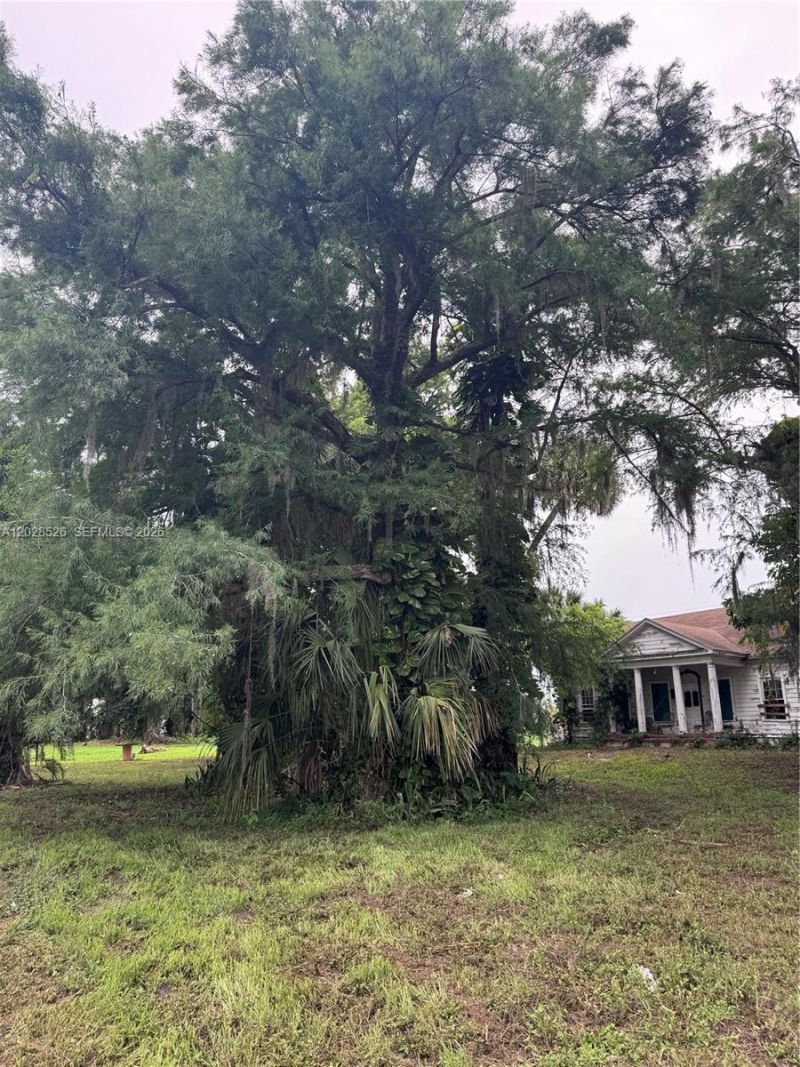 19121 SW Conners Hwy , Port Mayaca, FL 33438 Photo