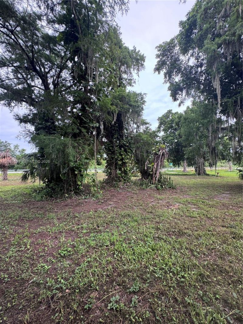 19121 SW Conners Hwy , Port Mayaca, FL 33438 Photo