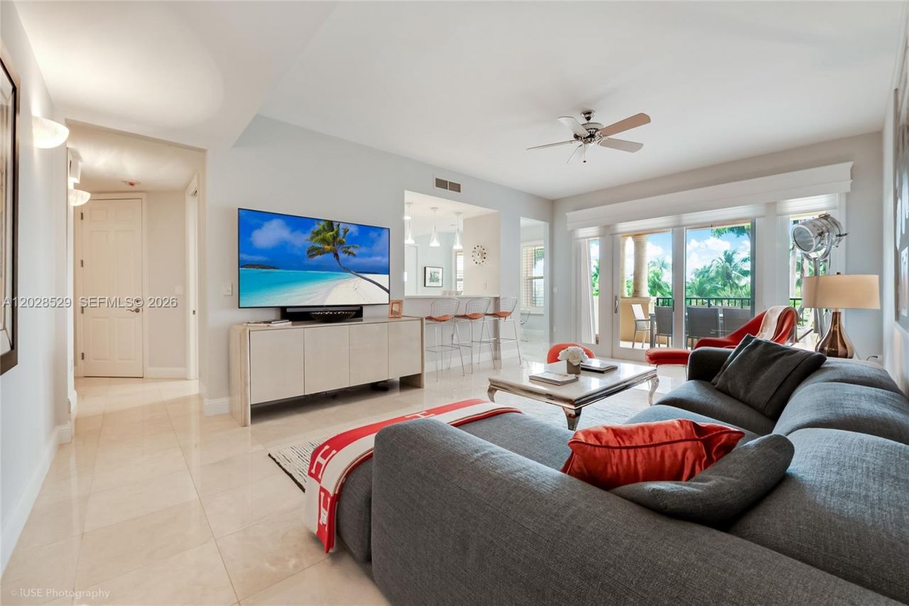 13645 Deering Bay Dr, Unit 123, Coral Gables, FL 33158 Photo