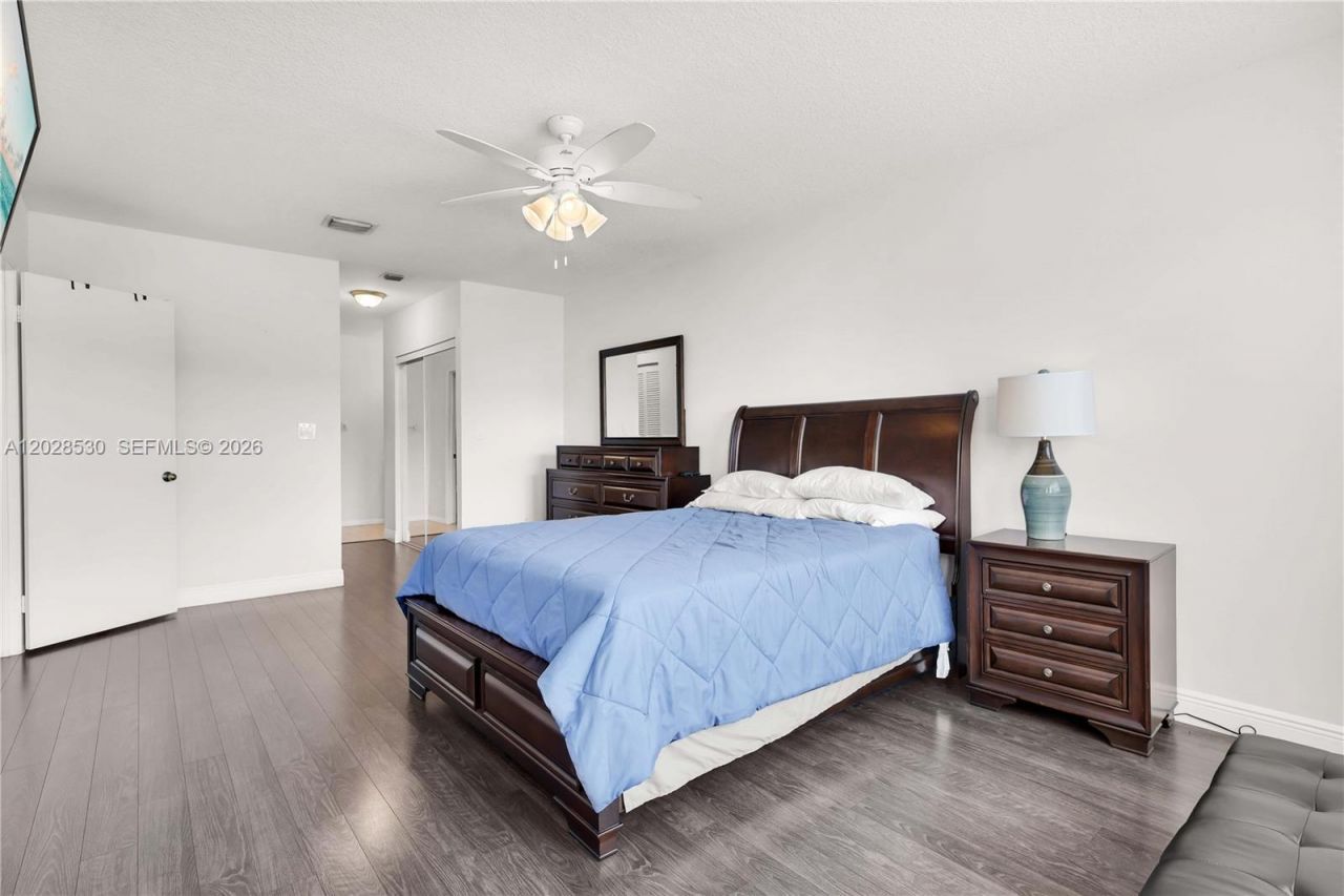 9581 SW 3rd St , Pembroke Pines, FL 33025 Photo