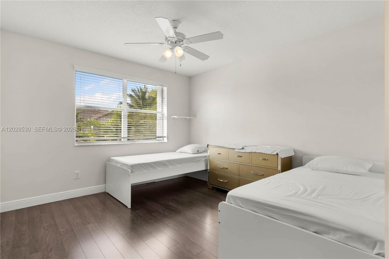 9581 SW 3rd St , Pembroke Pines, FL 33025 Photo